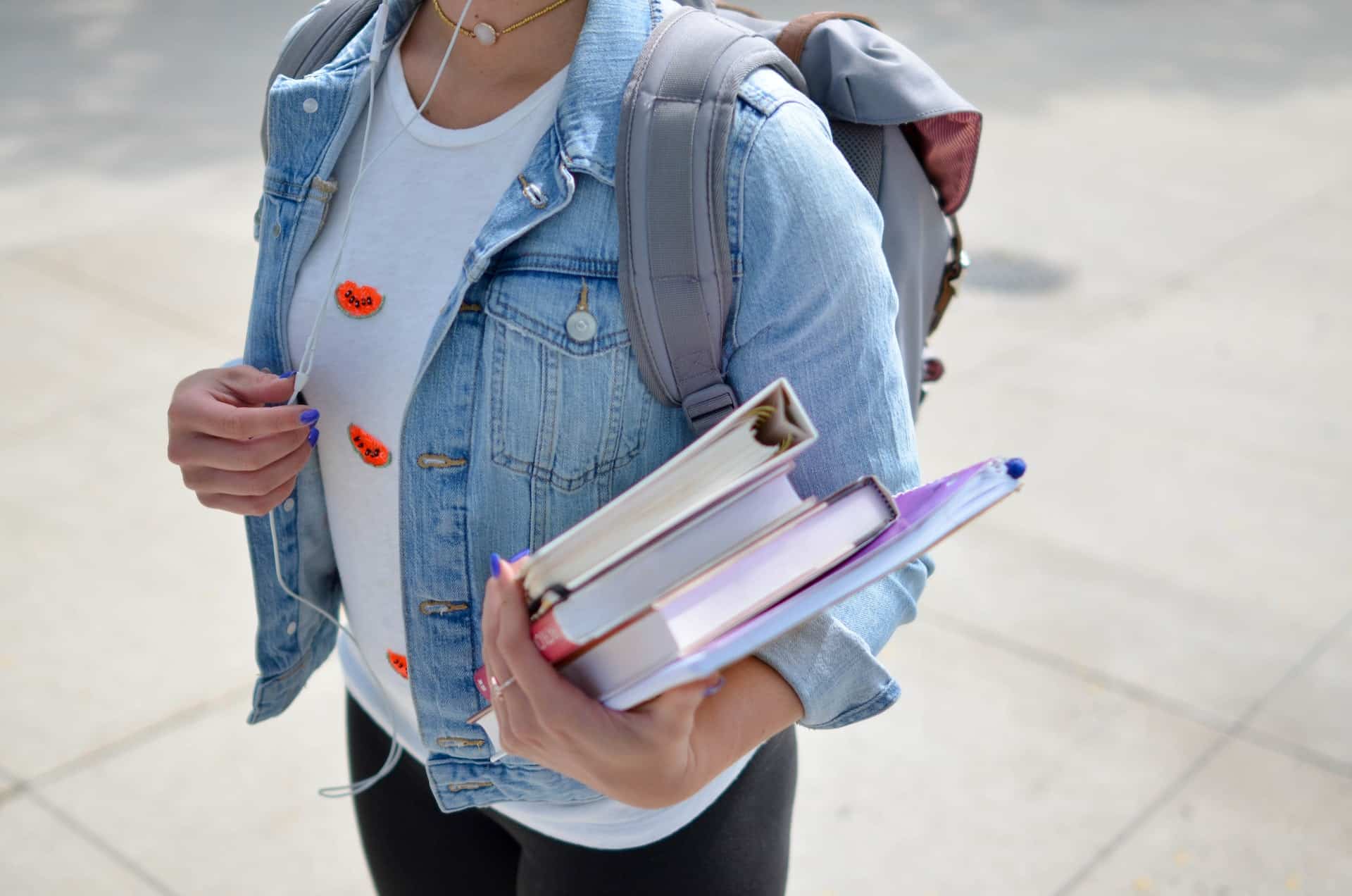 enfant étudier autre ville