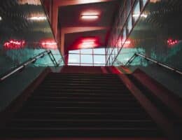 stairs-6519085_1280
